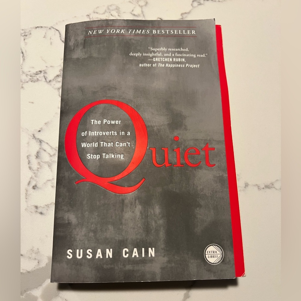 Quiet by Susan Cain Paperbook Book